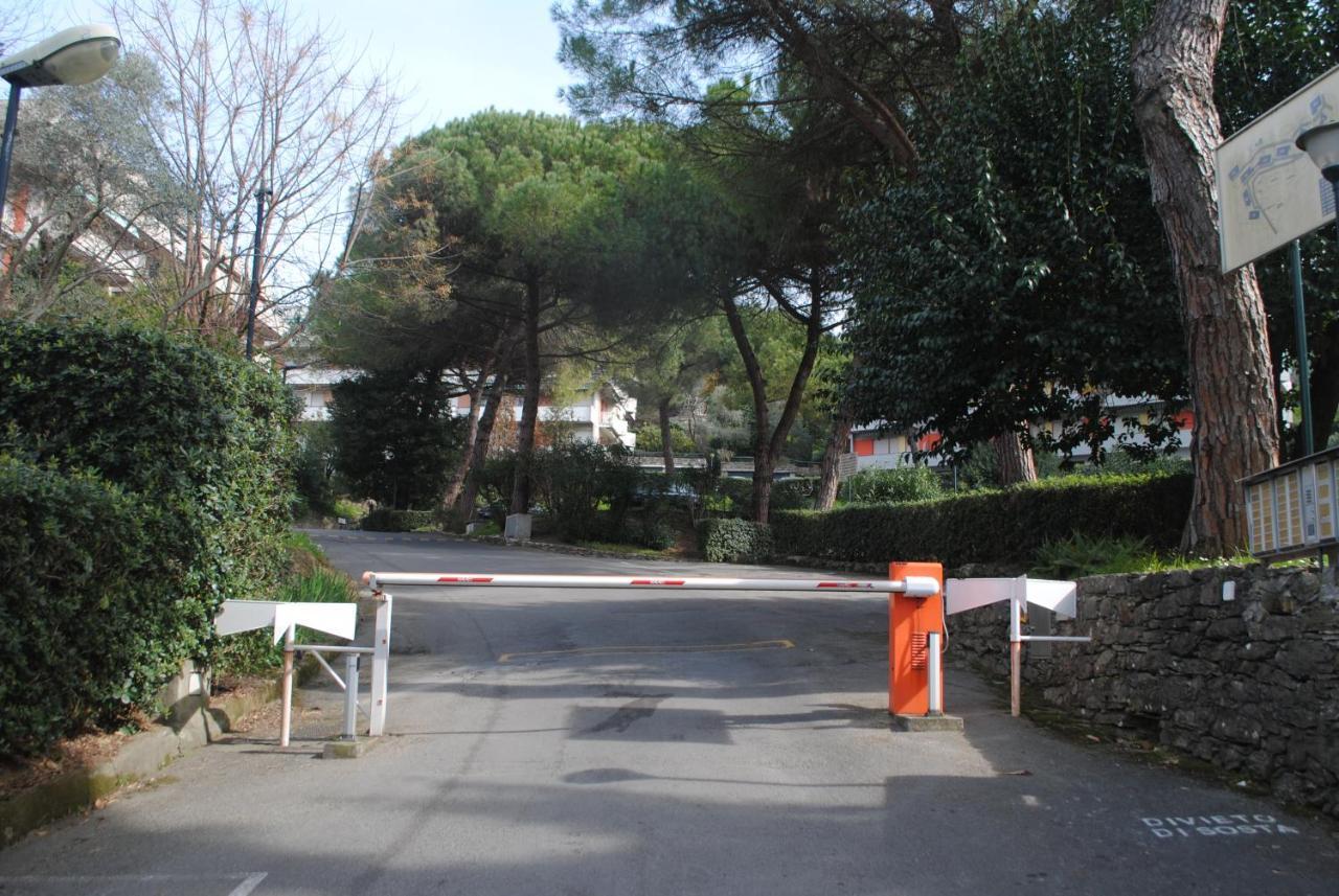 Raggio Di Sole - Pool, Tennis, Parking, Sea View & Relax Rapallo Kültér fotó